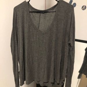 High-low long-sleeve brandy melville longsleeve